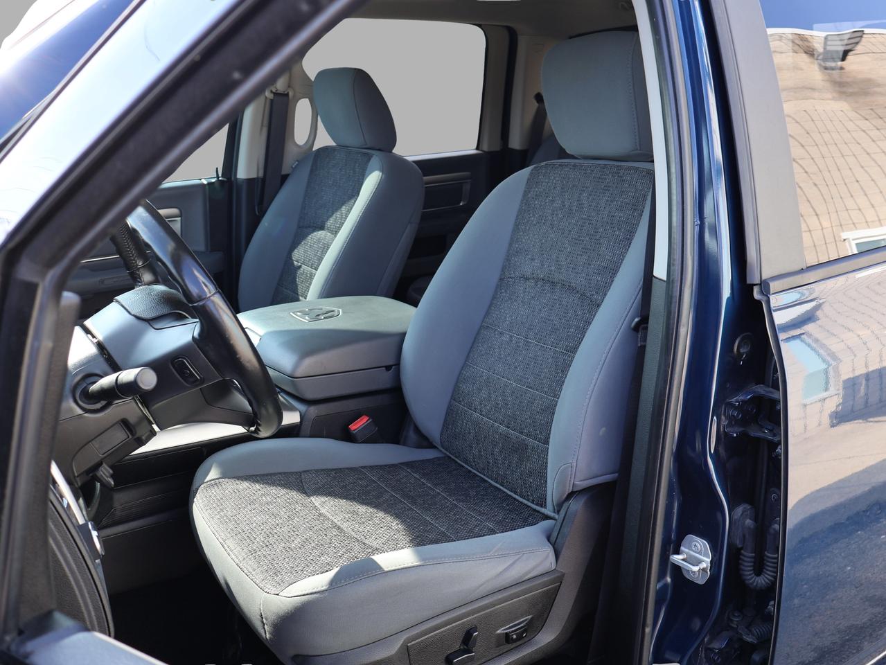 2019 RAM 1500 SLT-BIG HORN CREW 4WD CERTIFIED *ACCIDENT FREE*SERVICE RECORDS* CAMERA NAV BLUETOOTH P.SENSORS CRUISE ALLOYS Photo