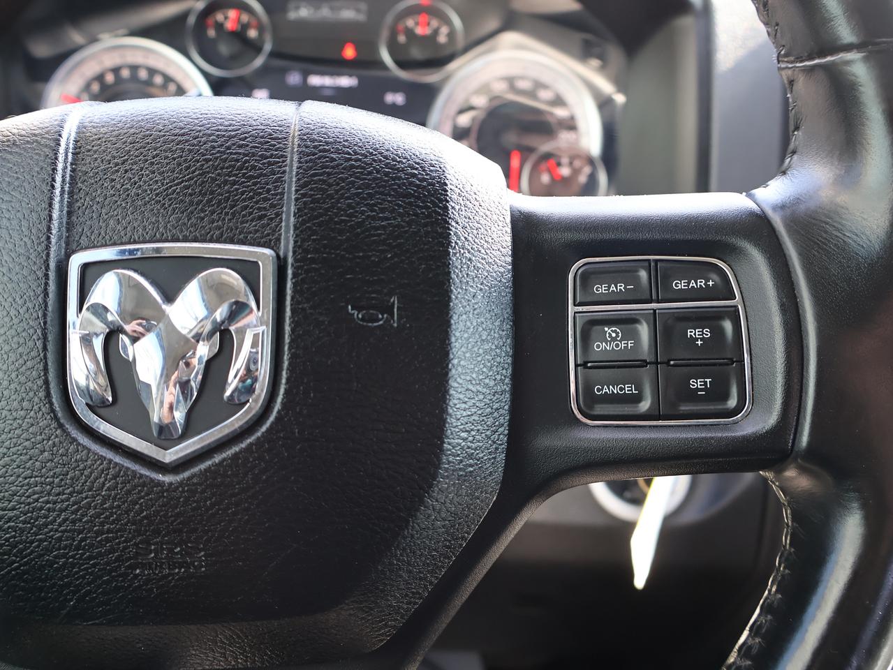 2019 RAM 1500 SLT-BIG HORN CREW 4WD CERTIFIED *ACCIDENT FREE*SERVICE RECORDS* CAMERA NAV BLUETOOTH P.SENSORS CRUISE ALLOYS Photo