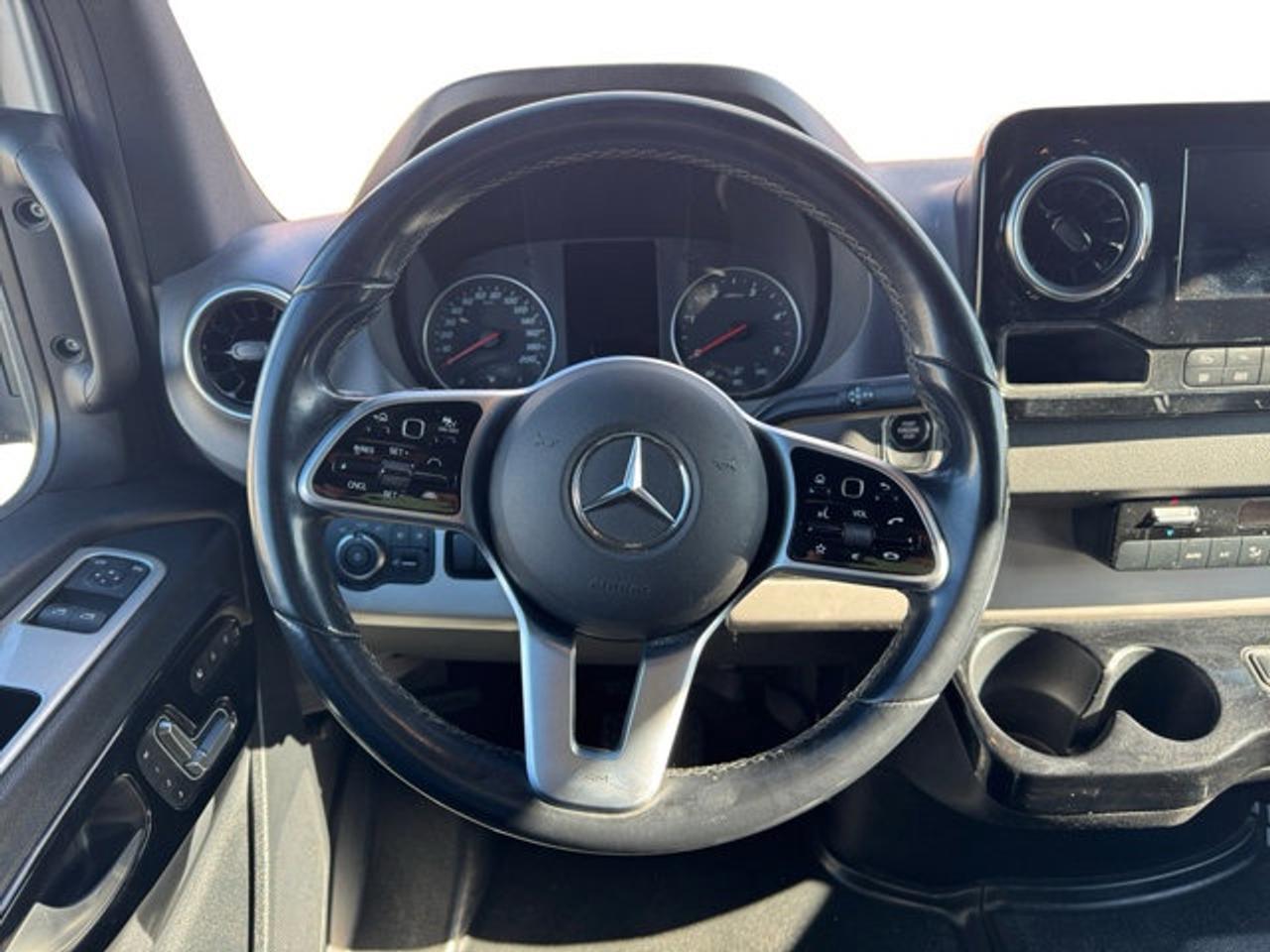 2020 Mercedes-Benz Sprinter CARGO VAN - Photo #13