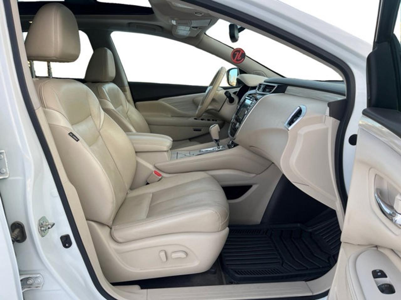 2016 Nissan Murano  Photo