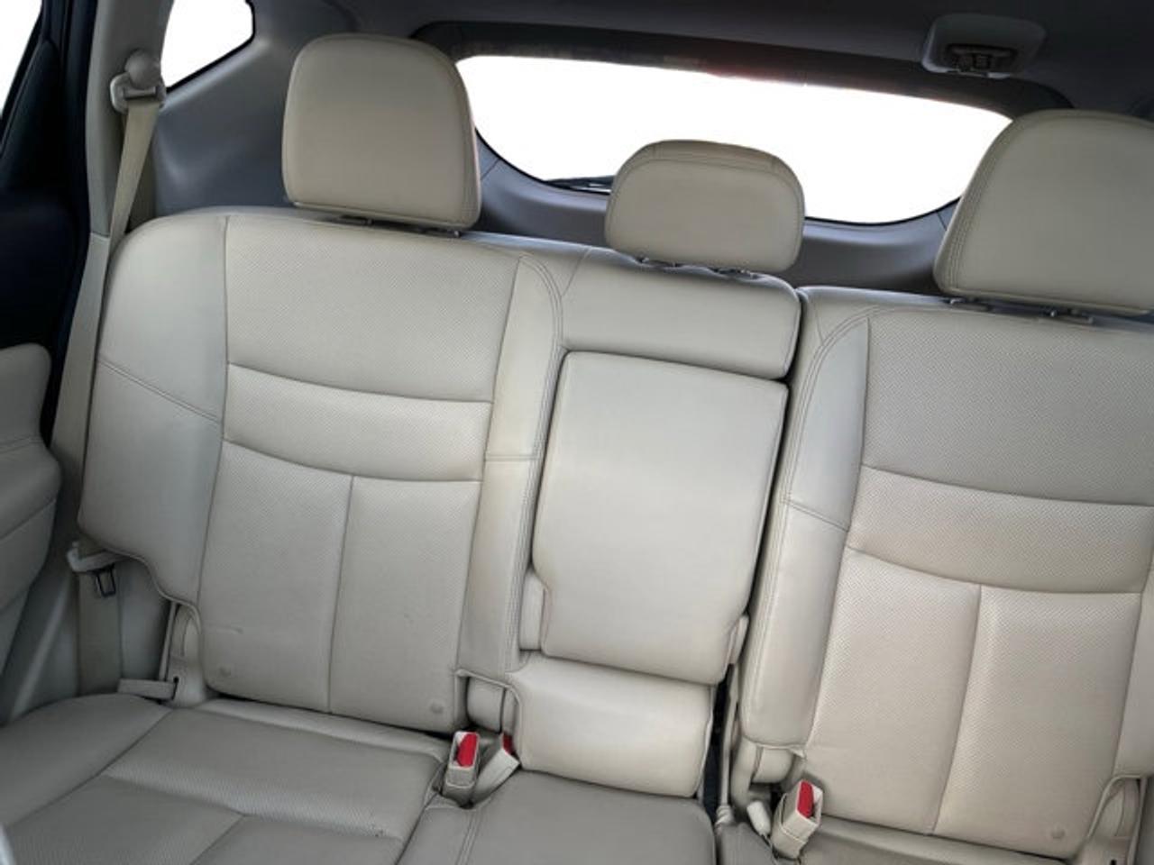 2016 Nissan Murano  - Photo #16