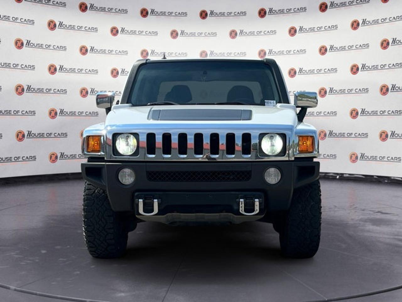2009 Hummer H3 H3T Alpha Photo