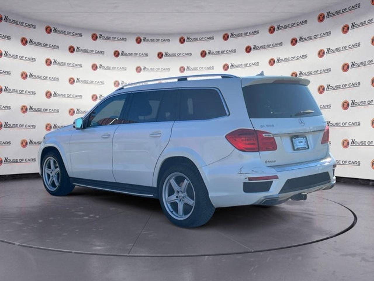2013 Mercedes-Benz GL-Class GL 550 - Photo #3