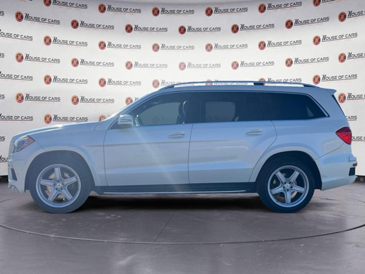 2013 Mercedes-Benz GL-Class GL 550 - Photo #2