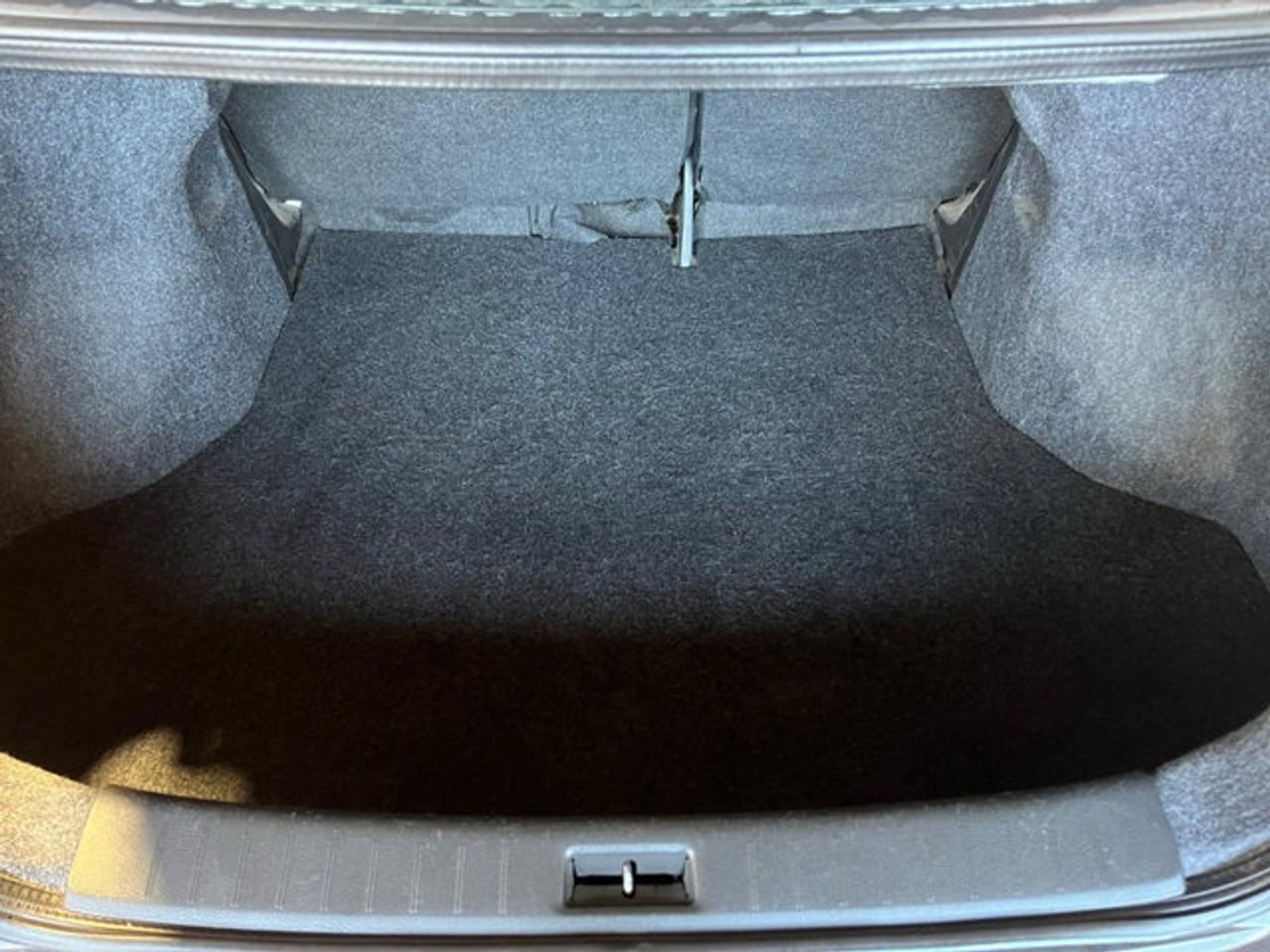 2019 Nissan Sentra  - Photo #17