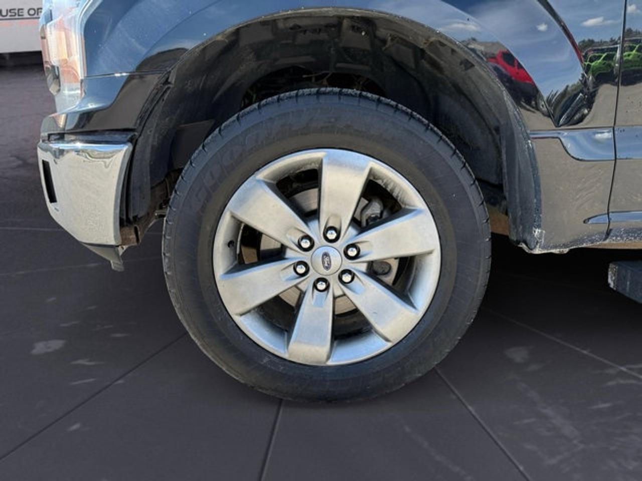 2018 Ford F-150  - Photo #9