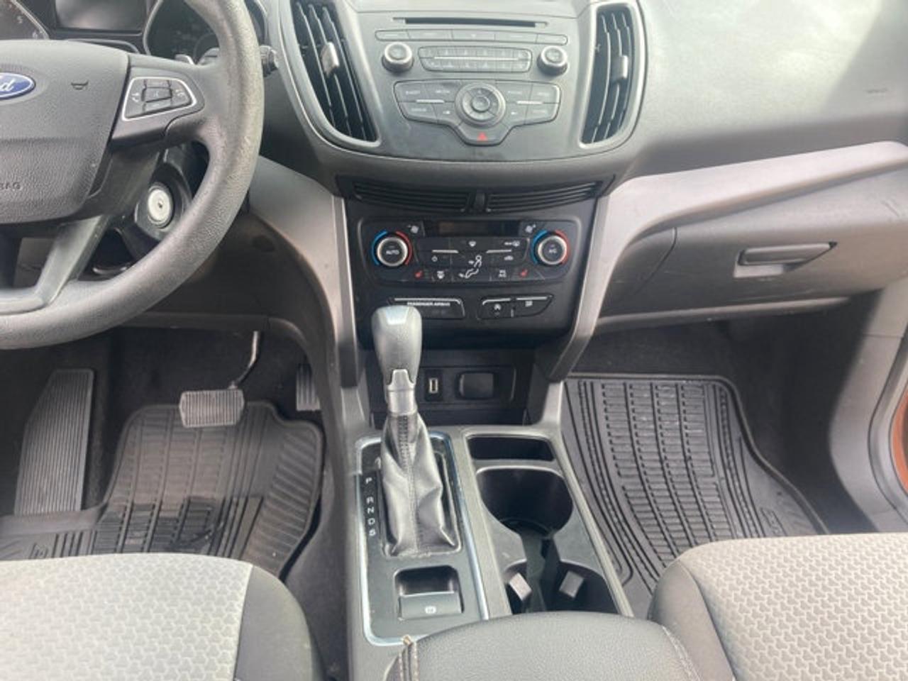 2017 Ford Escape SE - Photo #14