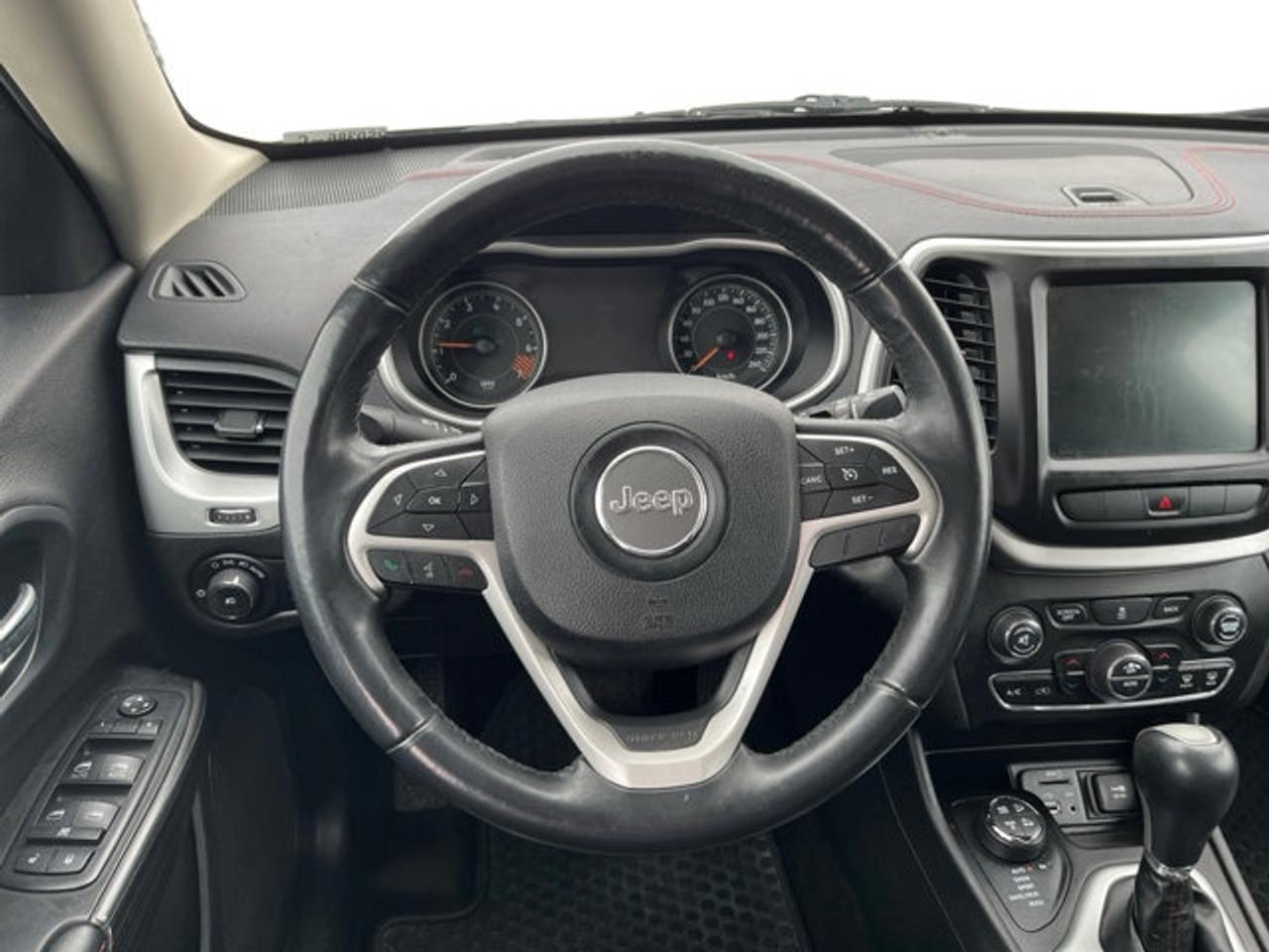 2015 Jeep Cherokee Trailhawk Photo