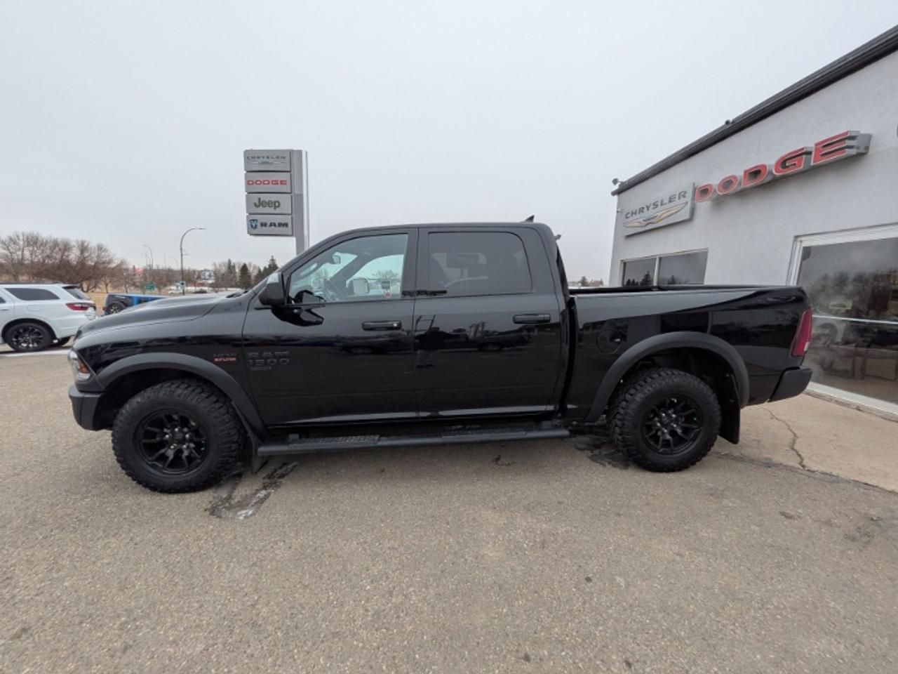 2021 RAM 1500 Classic WARLOCK Photo