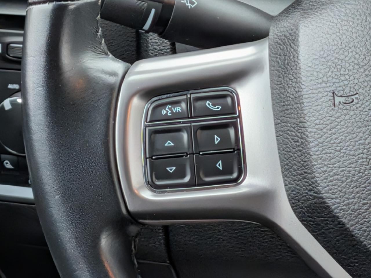 2021 RAM 1500 Classic WARLOCK Photo