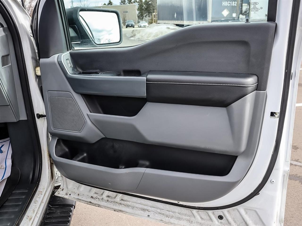 2023 Ford F-150 XLT 4WD SuperCrew 5.5' Box Photo