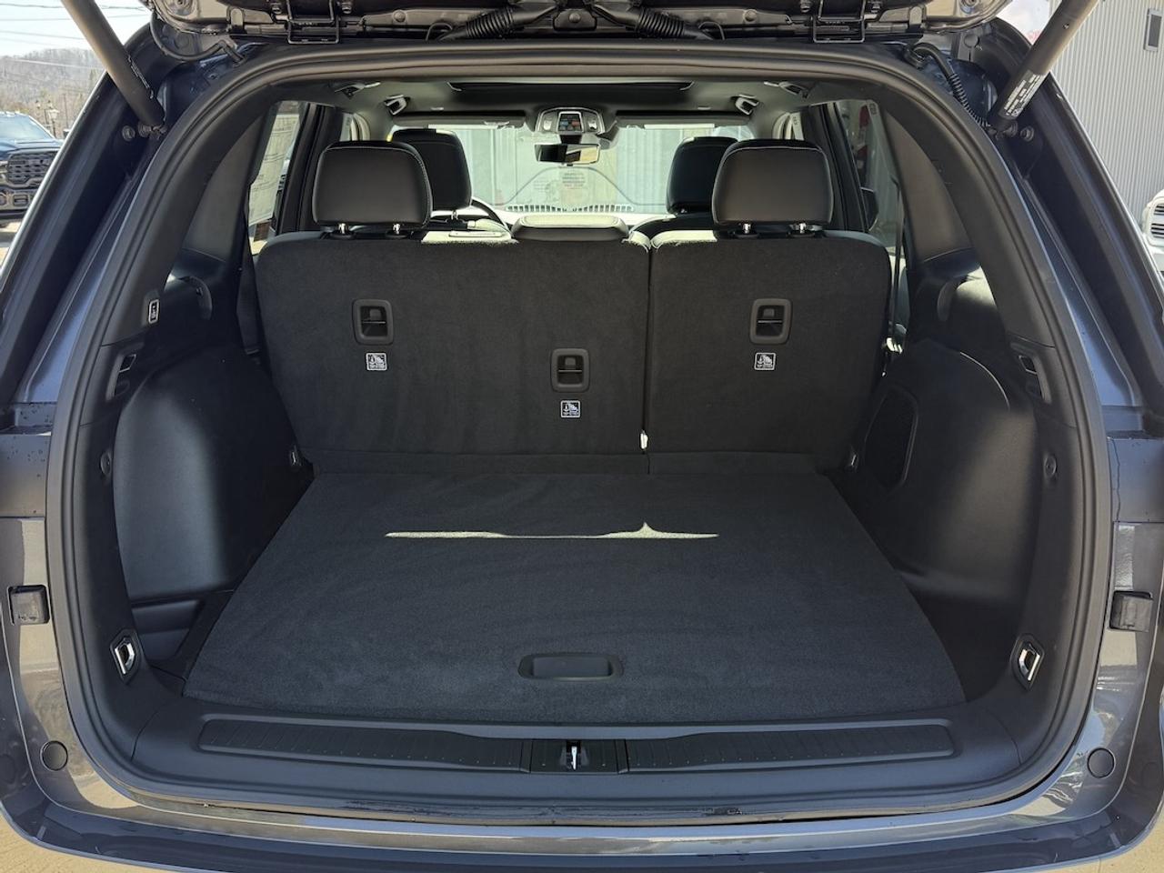 2026 Jeep Grand Cherokee LIMITED 4X4 Photo