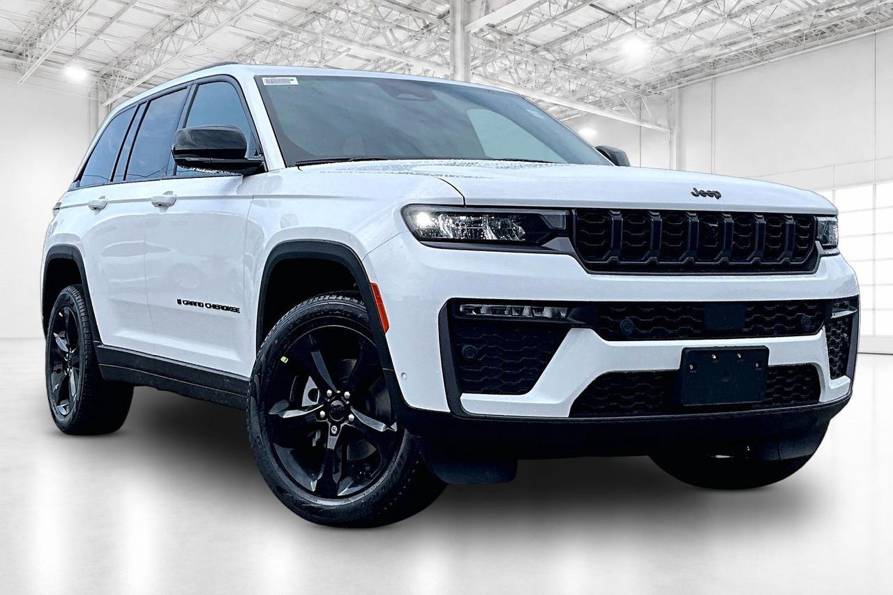 2026 Jeep Grand Cherokee LIMITED ALTITUDE | Pano Roof | Leather | Nav | 4x4 Photo