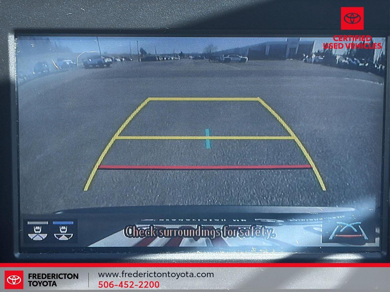 2021 Toyota RAV4 XLE Photo