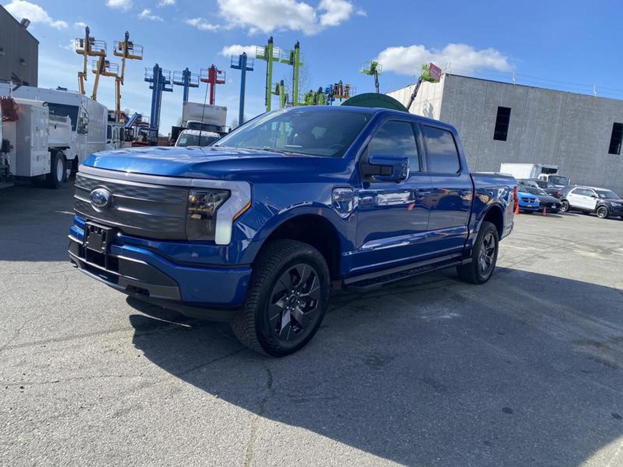 Used 2022 Ford F-150 Lightning Lightning Lariat Supercrew SWB 4WD Electric Pickup Truck for sale in Burnaby, BC