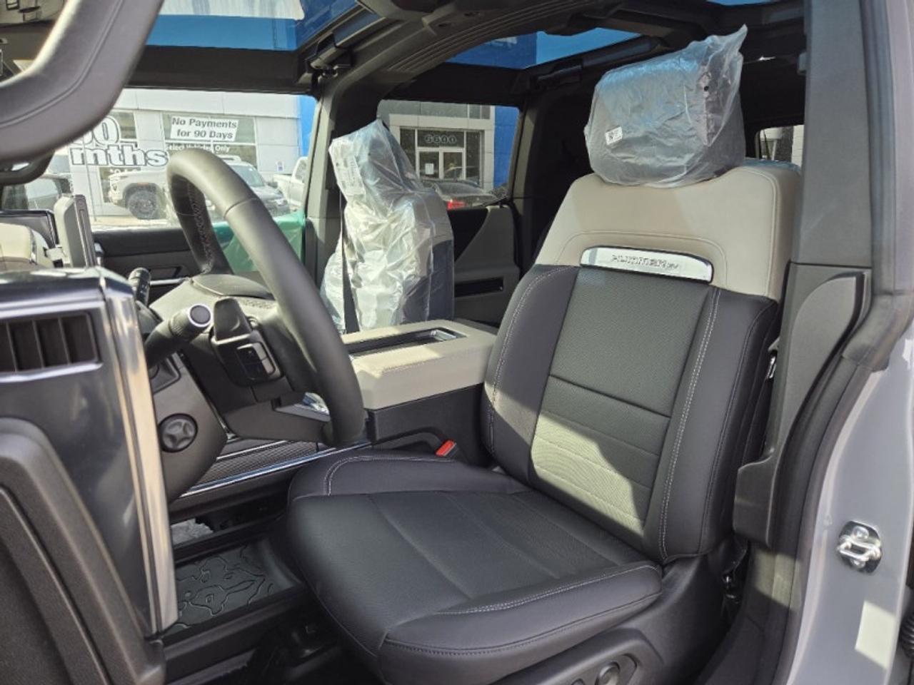 2026 GMC HUMMER EV SUV 2X  - Infinity Roof -  Power Hood Photo