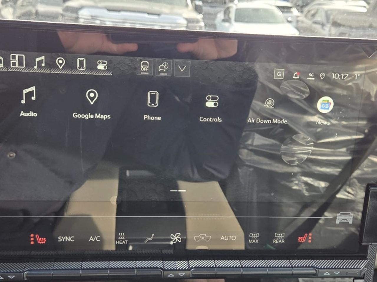 2026 GMC HUMMER EV SUV 2X  - Infinity Roof -  Power Hood Photo