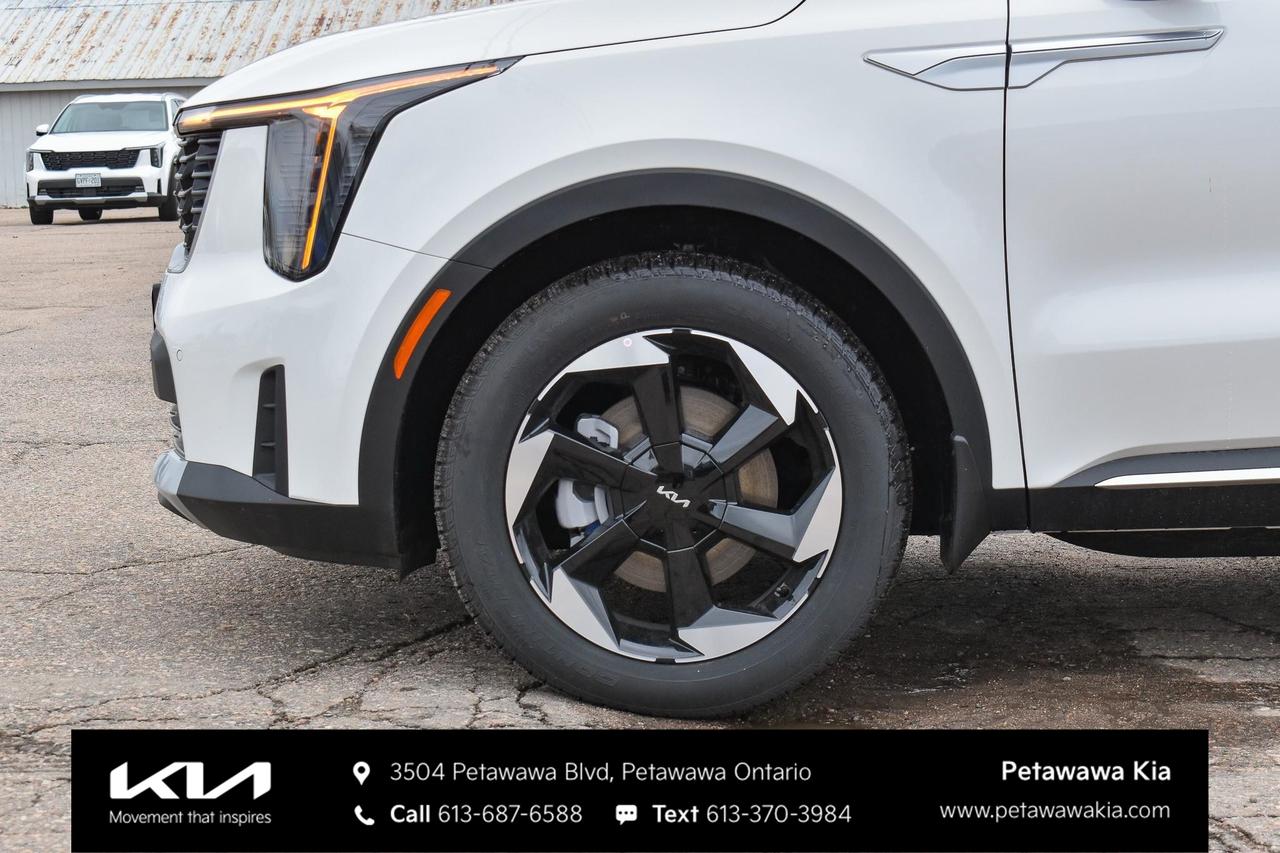 2025 Kia Sorento Plug-In Hybrid EX Sport Utility Photo2