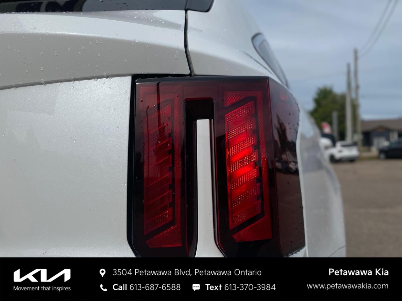 2025 Kia Sorento Plug-In Hybrid EX Sport Utility Photo