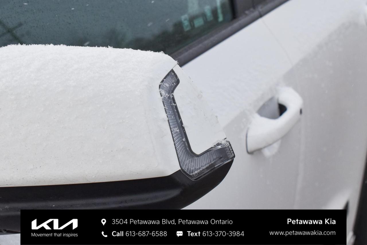 2025 Kia Niro Plug-In Hybrid EX 4dr Front-Wheel Drive Sport Utility Photo