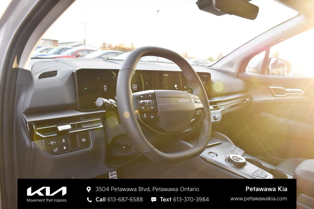 2026 Kia Sportage Plug-In Hybrid EX Premium 4dr All-Wheel Drive Photo