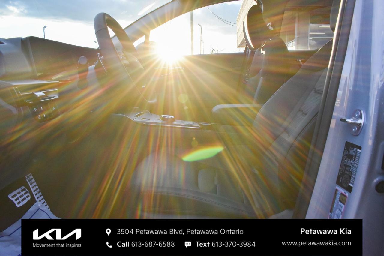 2026 Kia Sportage Plug-In Hybrid EX Premium 4dr All-Wheel Drive Photo