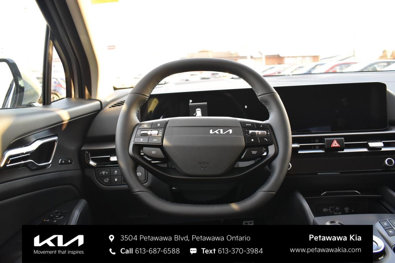 2026 Kia Sportage Plug-In Hybrid EX Premium 4dr All-Wheel Drive Photo