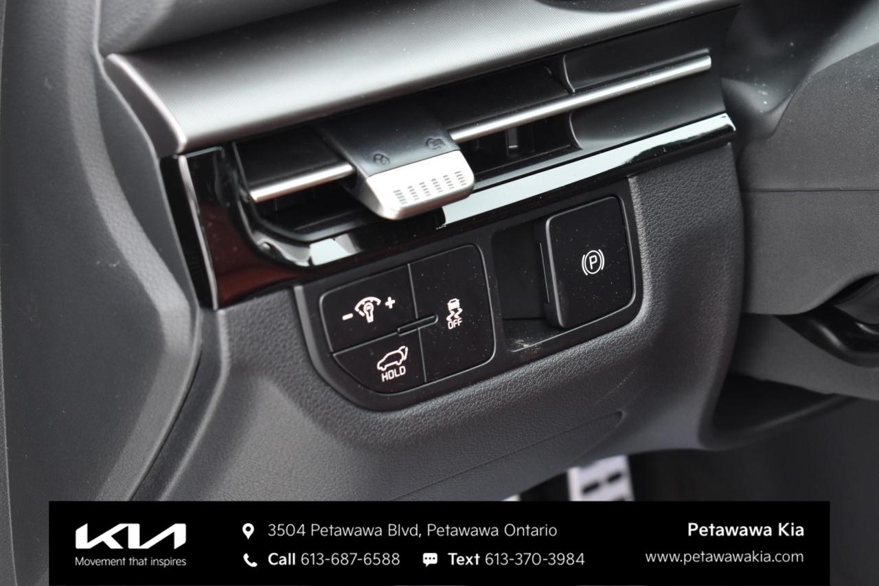 2026 Kia Sportage EX Premium w/Red Interior 4dr All-Wheel Drive Photo