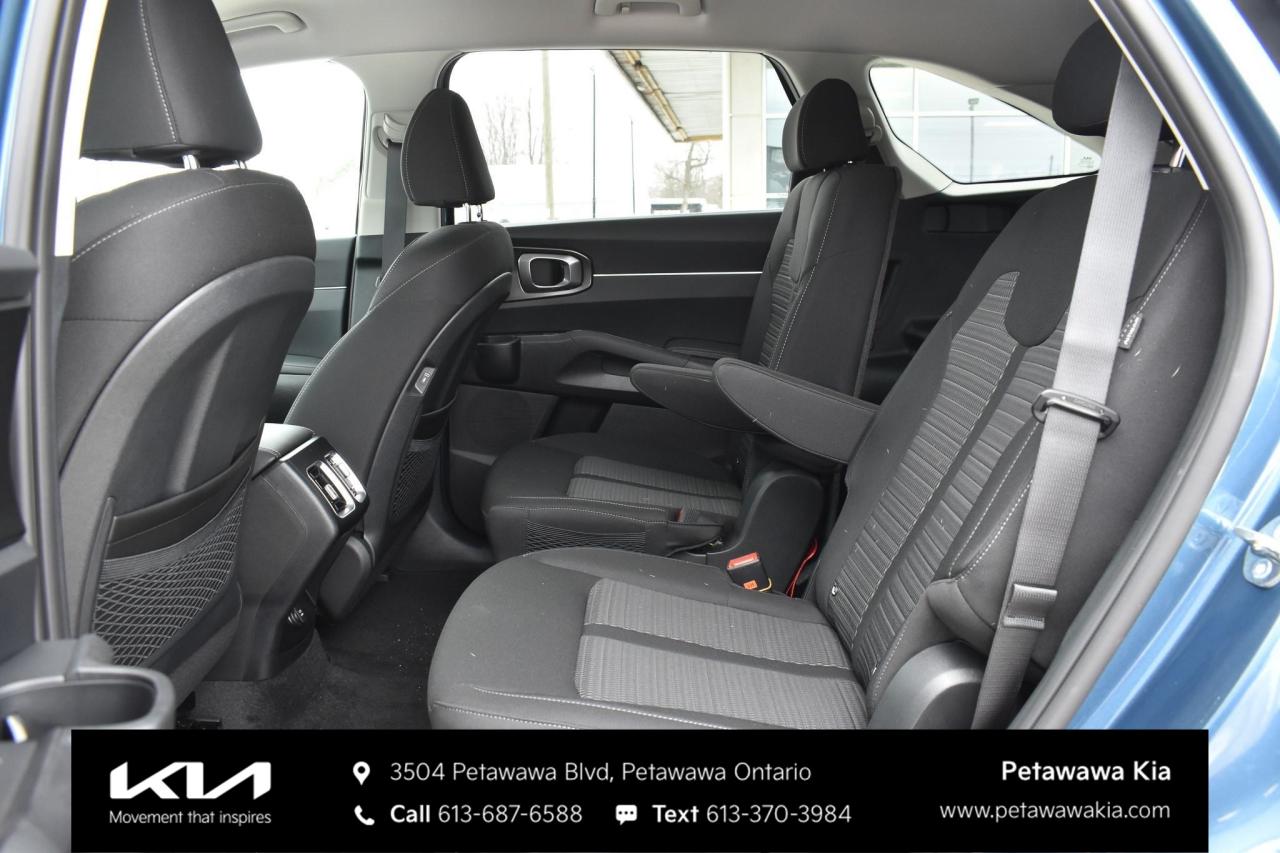 2026 Kia Sorento Plug-In Hybrid LX Sport Utility Photo