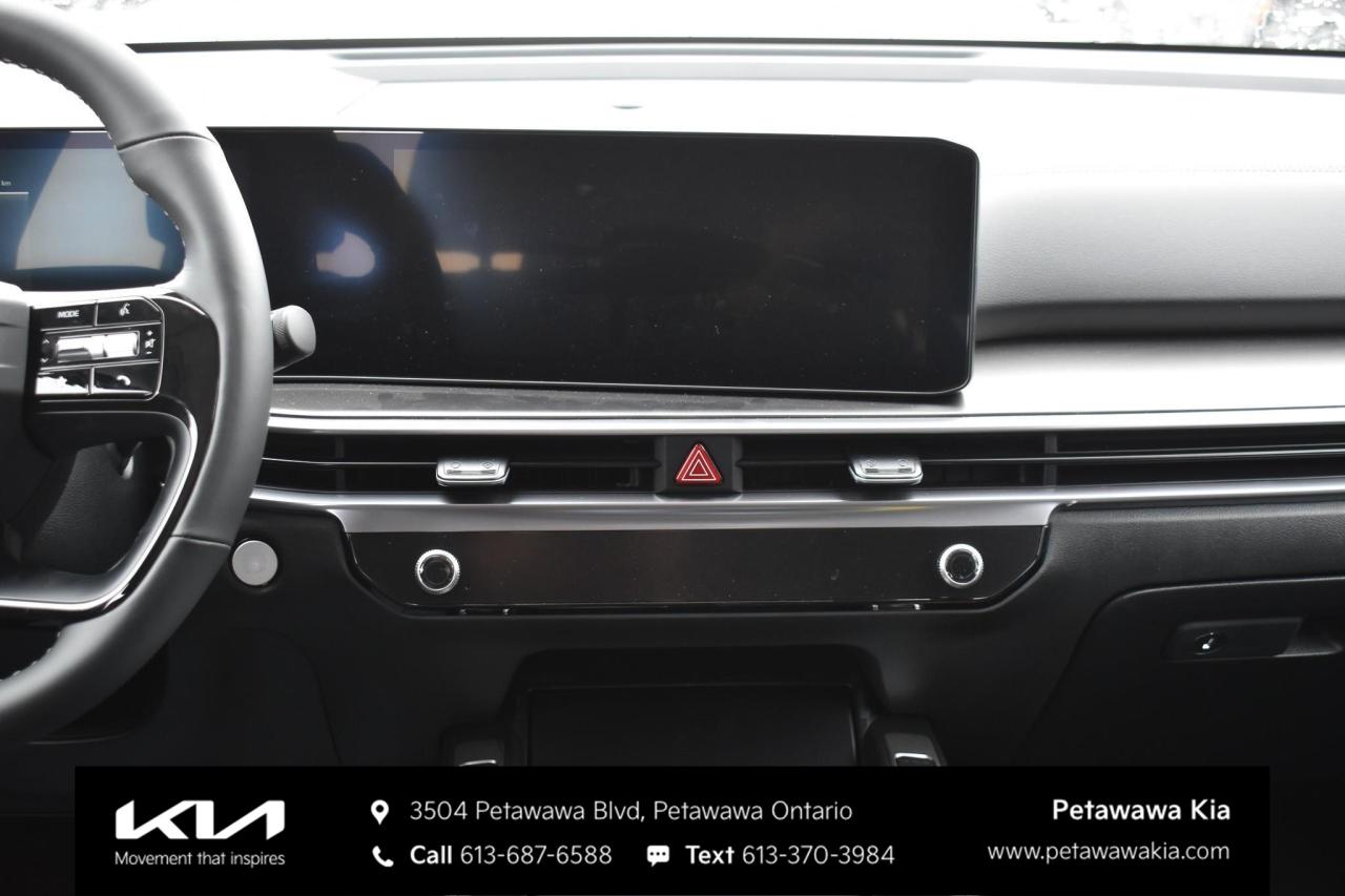 2026 Kia Sorento Plug-In Hybrid LX Sport Utility Photo