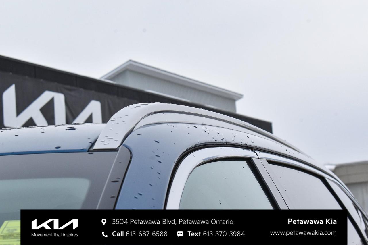 2026 Kia Sorento Plug-In Hybrid LX Sport Utility Photo4