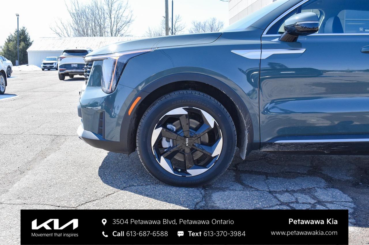 2026 Kia Sorento Plug-In Hybrid EX Sport Utility Photo