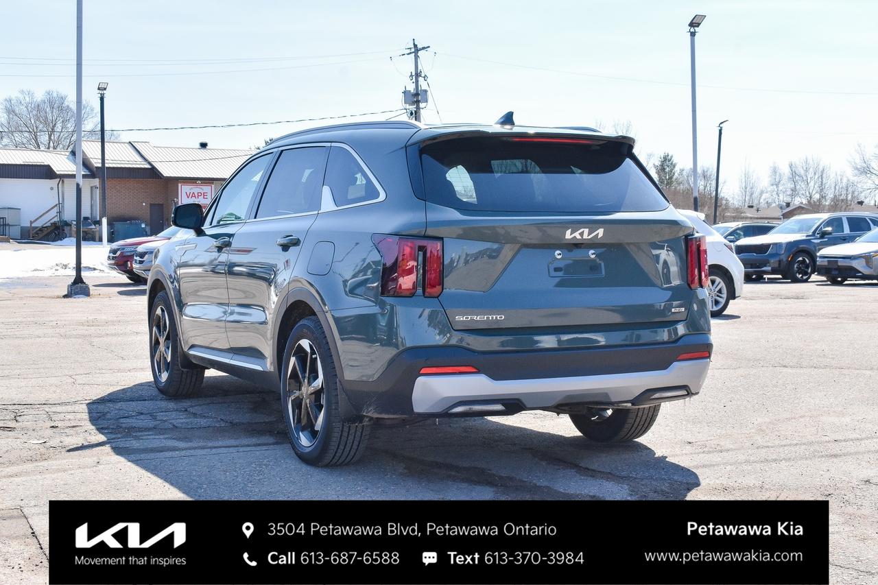 2026 Kia Sorento Plug-In Hybrid EX Sport Utility Photo