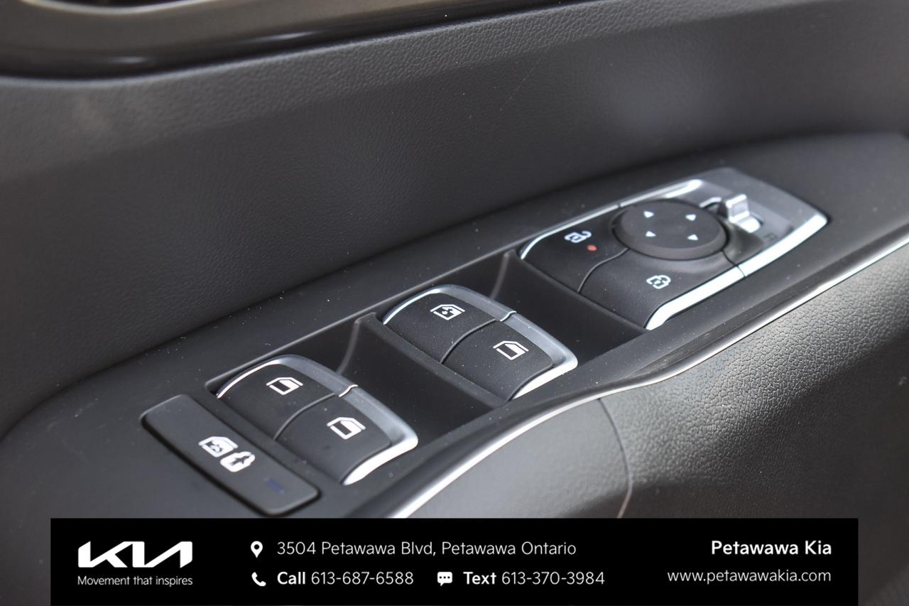 2026 Kia Sorento Plug-In Hybrid EX Sport Utility Photo