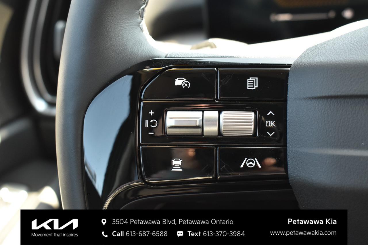 2026 Kia Sorento Plug-In Hybrid EX Sport Utility Photo
