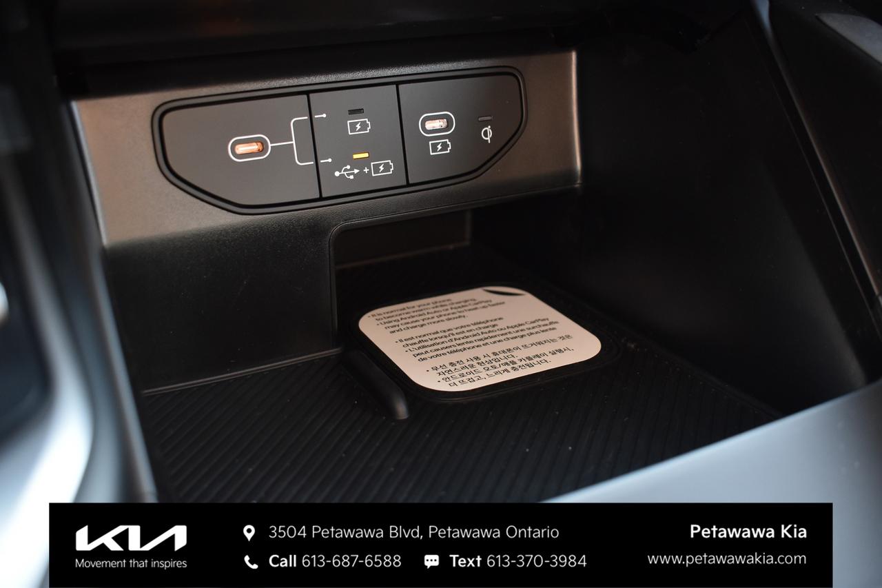 2026 Kia Sorento Plug-In Hybrid EX Sport Utility Photo
