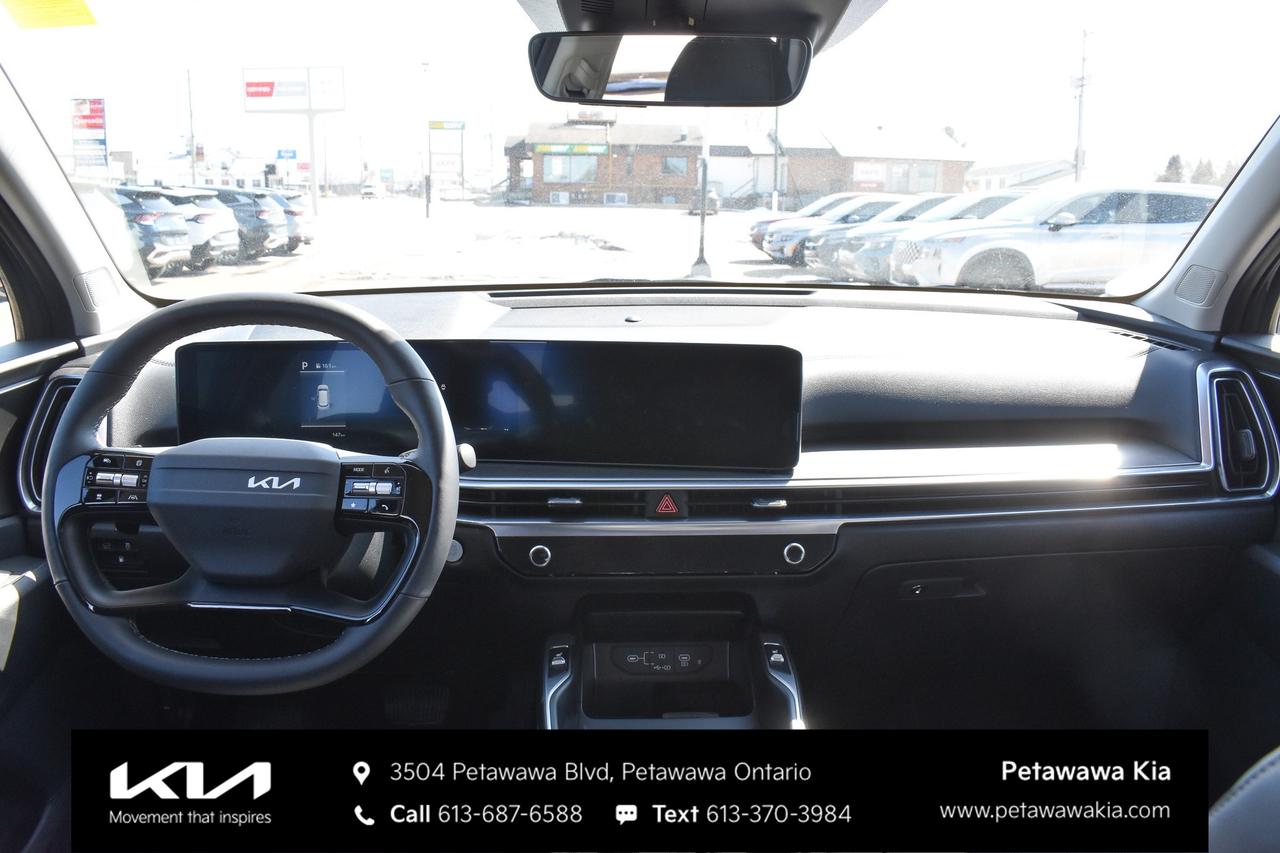 2026 Kia Sorento Plug-In Hybrid EX Sport Utility Photo