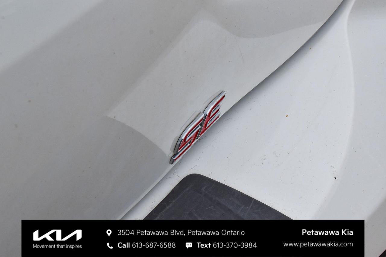 2019 Toyota Corolla Hatchback  Photo