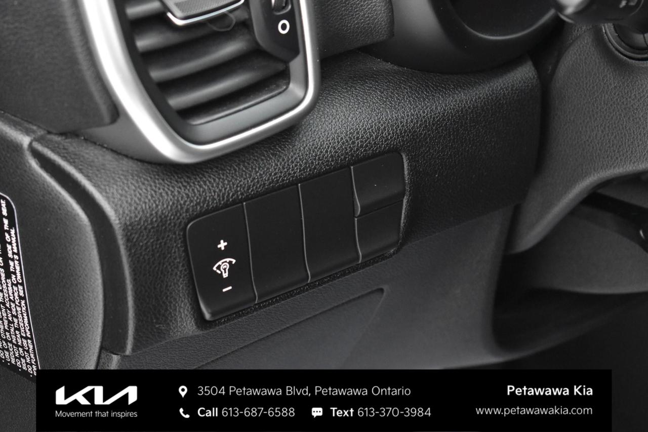 2021 Kia Sportage LX 4dr All-wheel Drive Photo