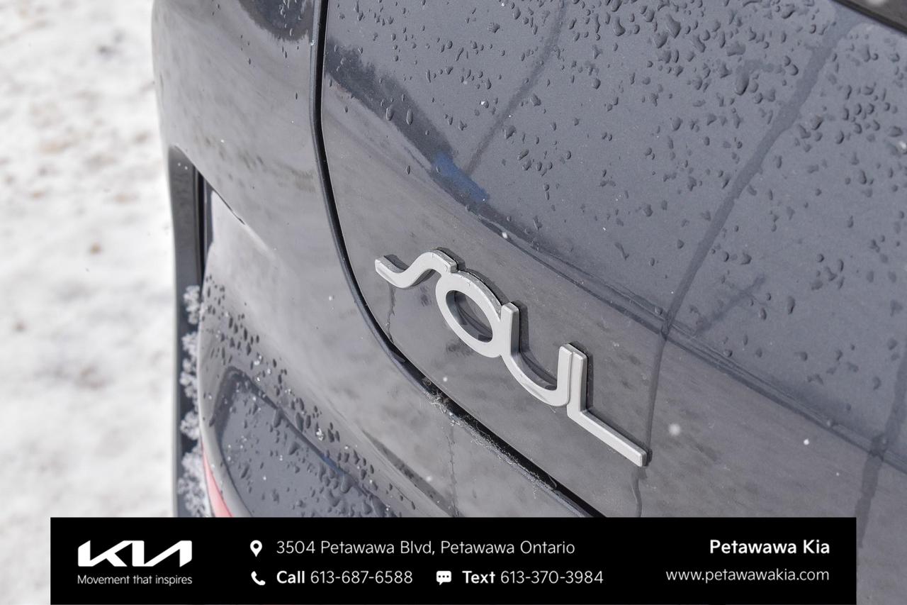 2022 Kia Soul GT-Line Limited 4dr Hatchback Photo