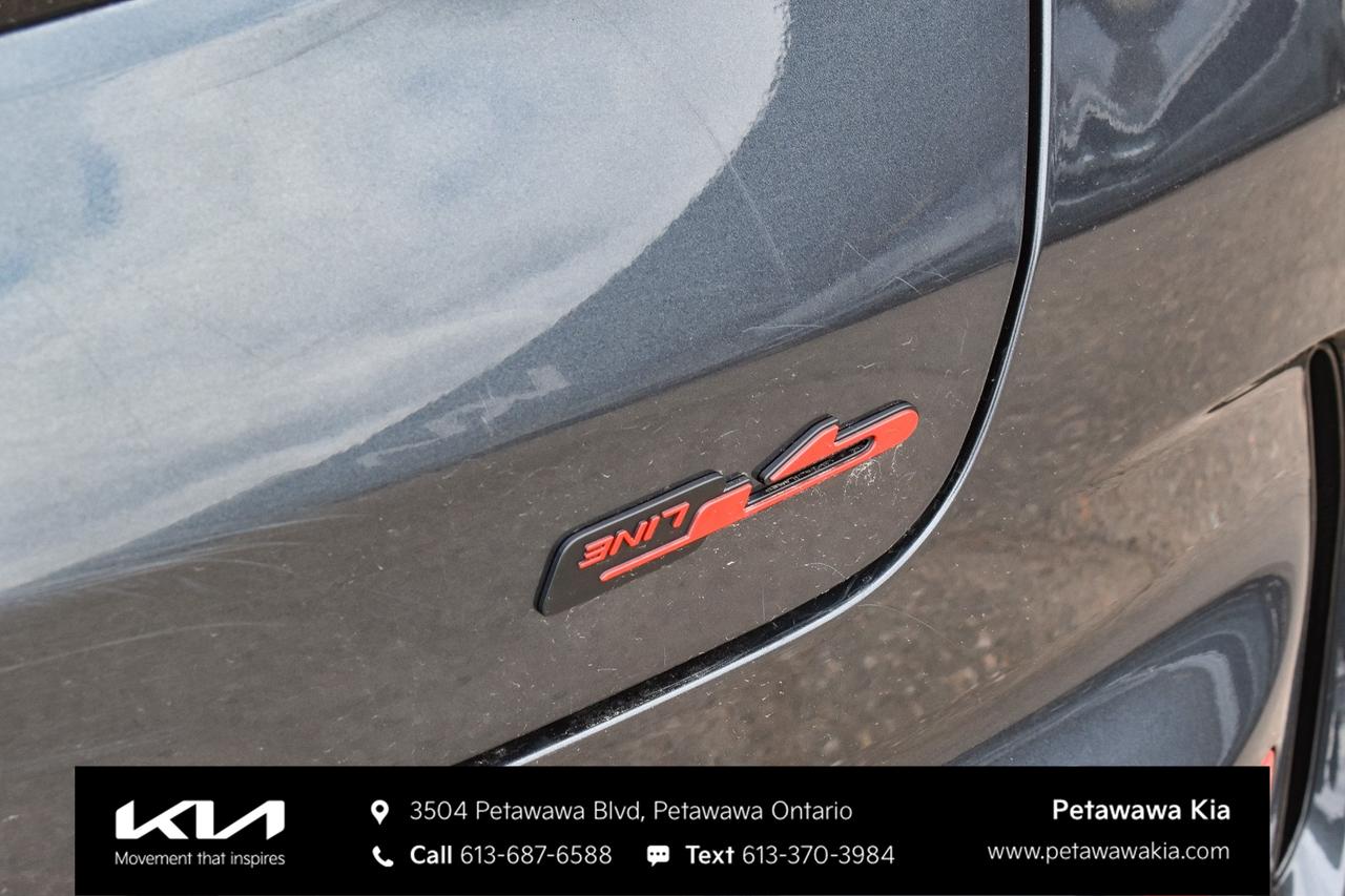 2022 Kia Soul GT-Line Limited 4dr Hatchback Photo