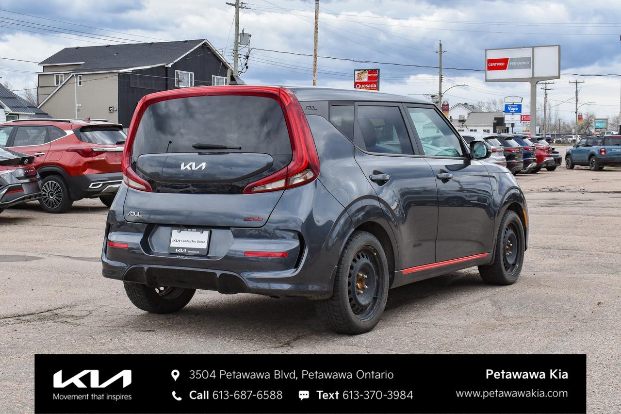 2022 Kia Soul GT-Line Limited 4dr Hatchback Photo