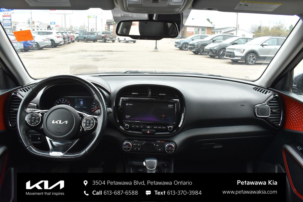 2022 Kia Soul GT-Line Limited 4dr Hatchback Photo