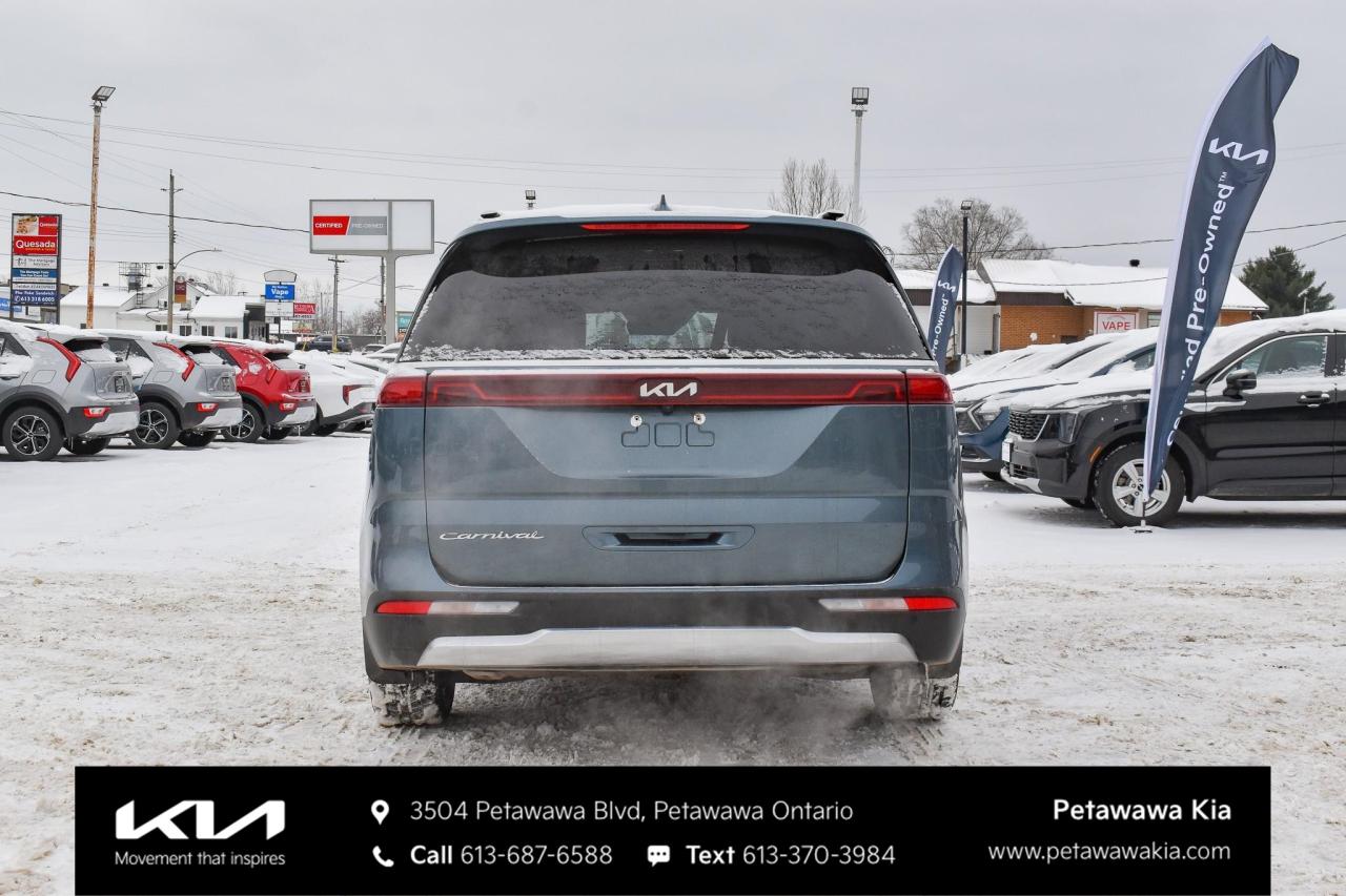 2022 Kia Carnival EX+ Passenger Van Photo