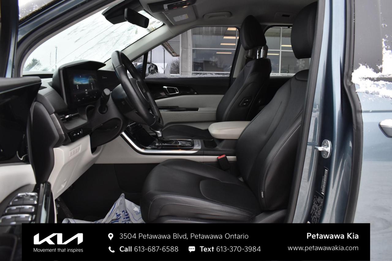 2022 Kia Carnival EX+ Passenger Van Photo