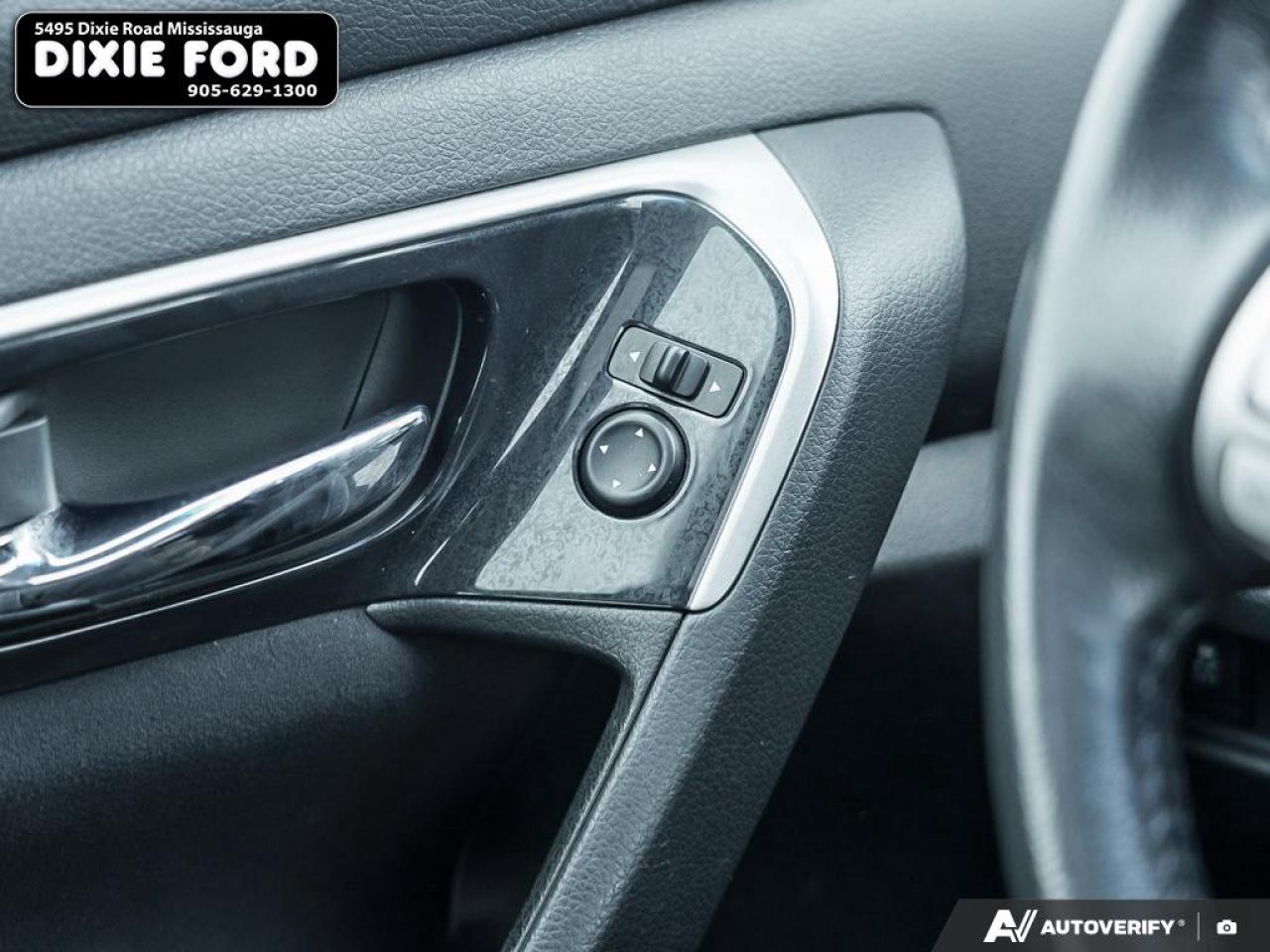 2014 Nissan Altima 2.5 SL Photo