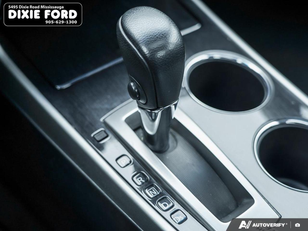 2014 Nissan Altima 2.5 SL Photo