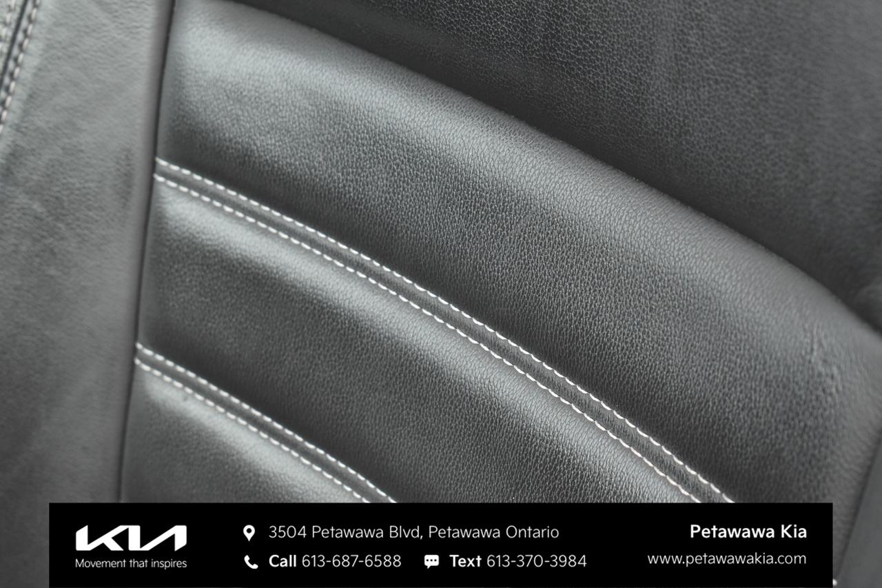 2017 Ford Escape SE 4dr 4x4 Photo