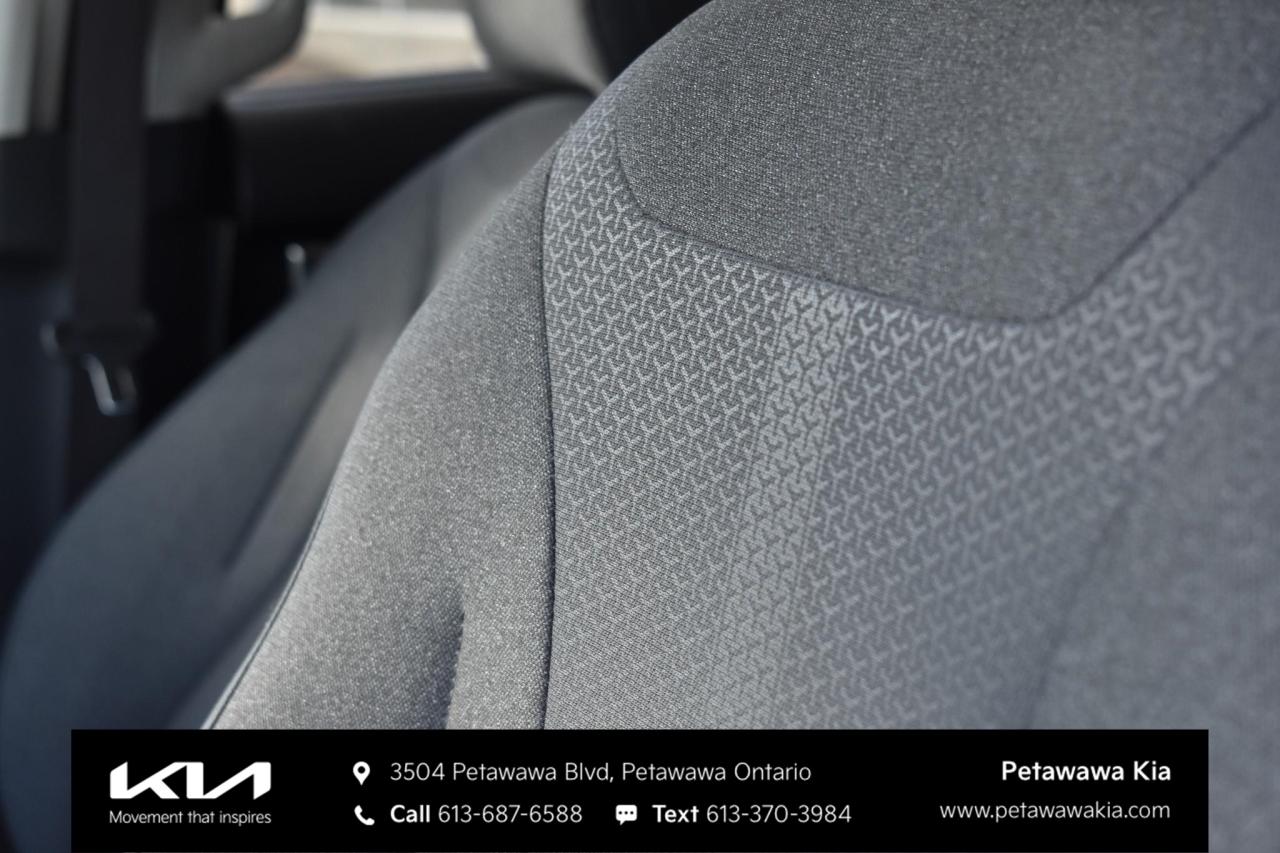 2024 Kia Carnival LX+ Passenger Van Photo