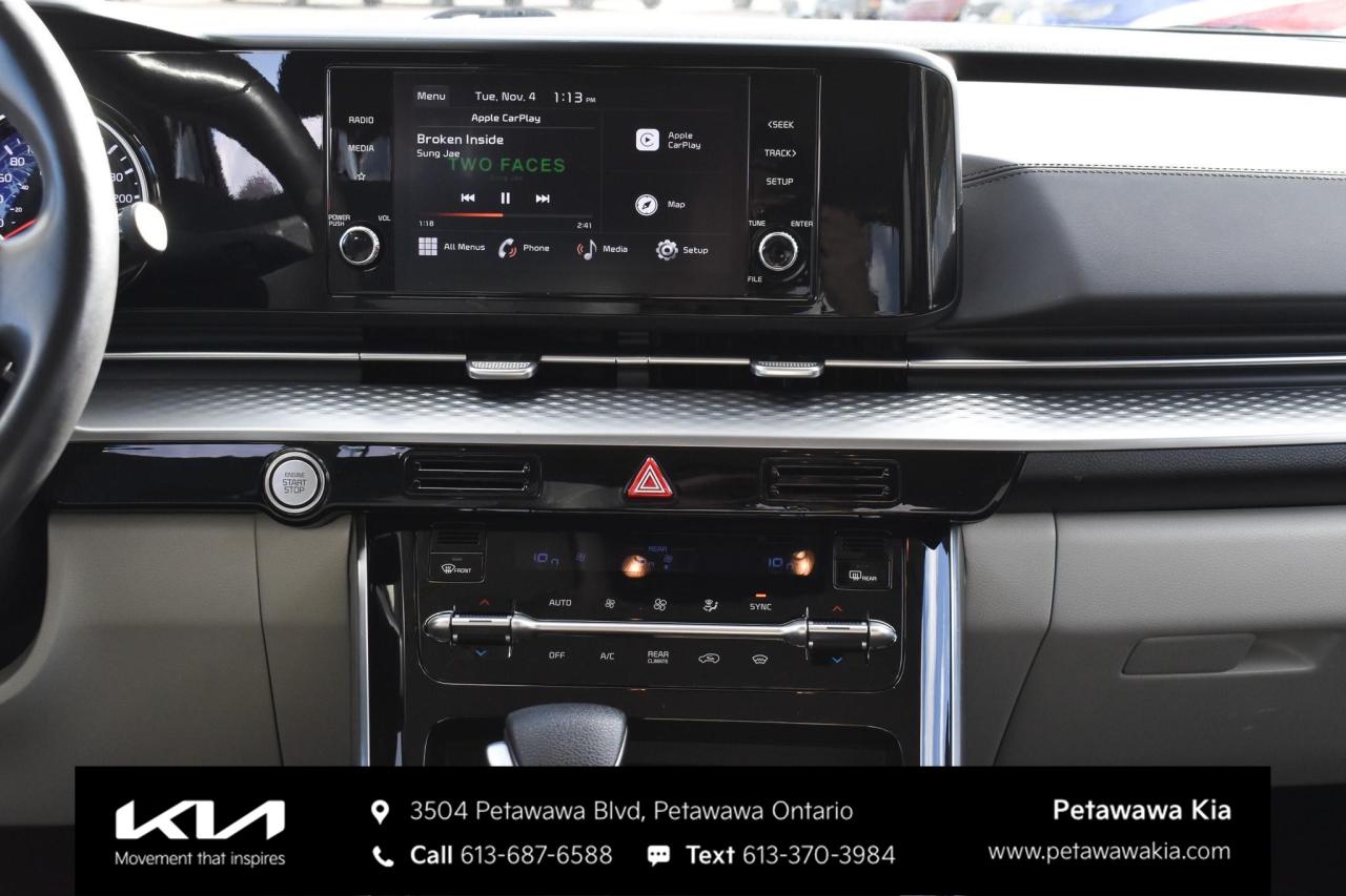 2024 Kia Carnival LX+ Passenger Van Photo